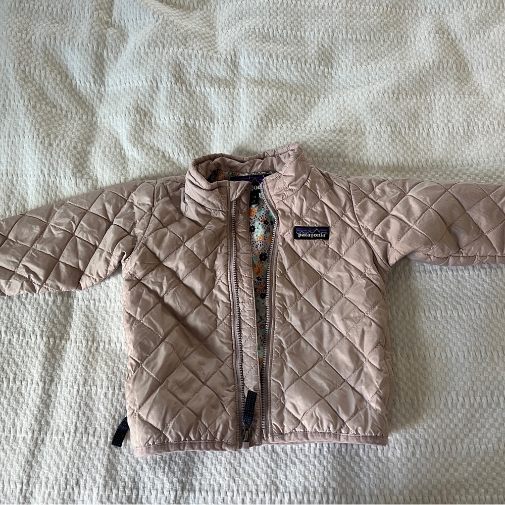 Patagonia Beige Quilted Jacket